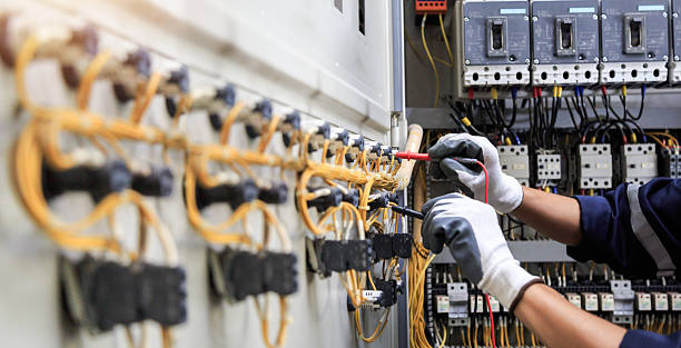 Professional Electrician technician working in Ozona, TX